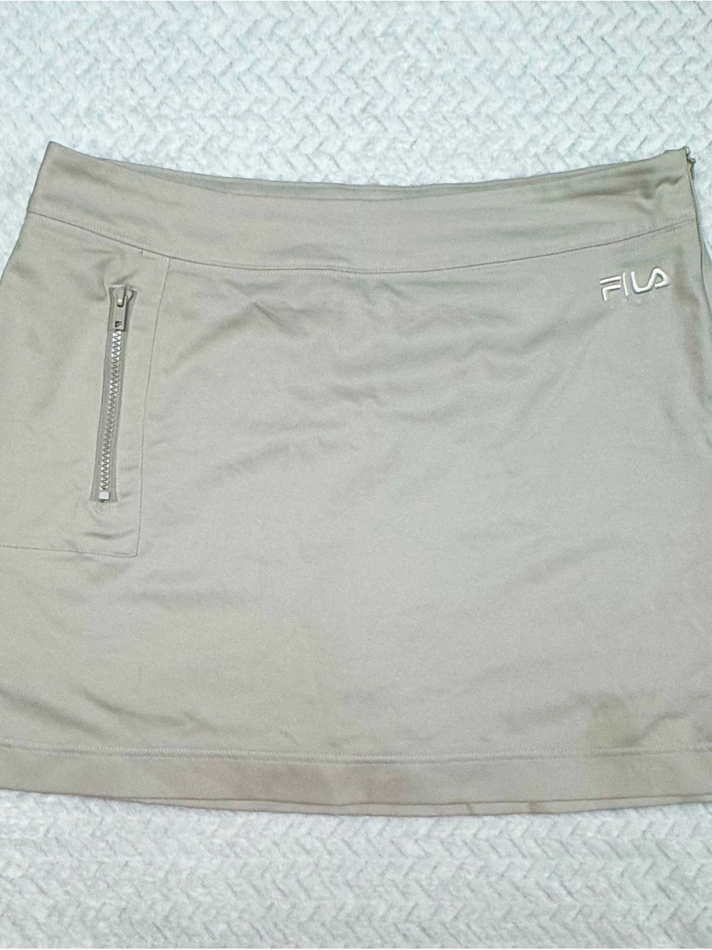 FILA Women's Khaki Active Golf  Skort with Zipper Pocket Size 10